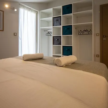 Lumaja Luxury Apartament *