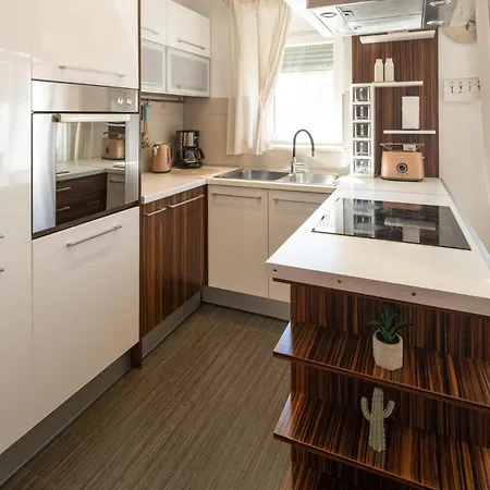 דירה Lumaja Luxury ביוגראד נה מורו