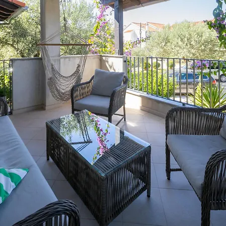 Lumaja Luxury * ביוגראד נה מורו