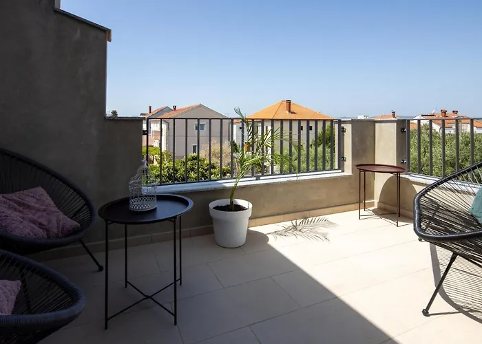 Lumaja Luxury ビオグラード・ナ・モル