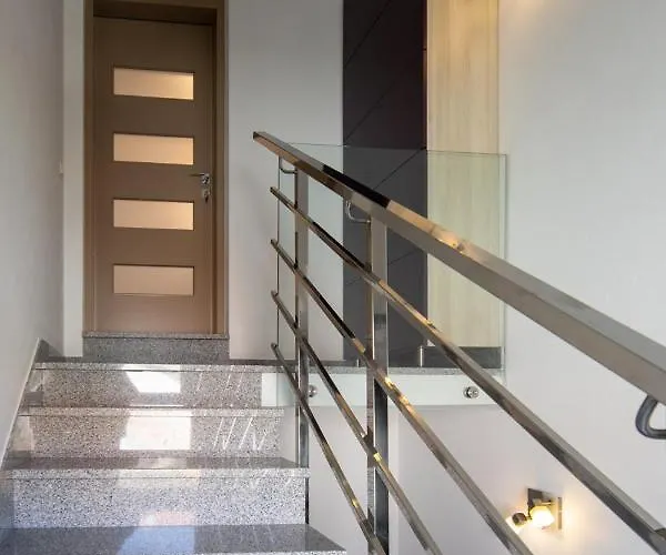 Lumaja Luxury * ビオグラード・ナ・モル