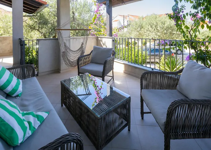 Lumaja Luxury * ビオグラード・ナ・モル