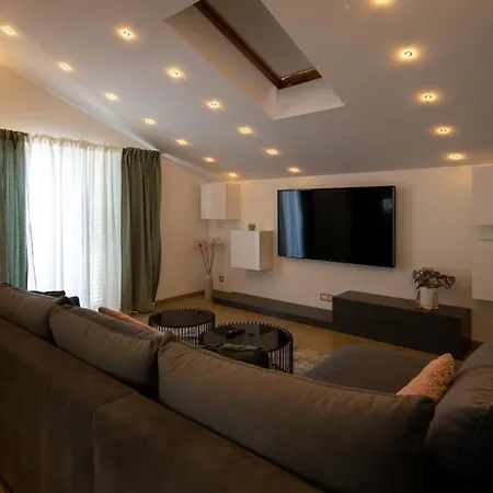 Lumaja Luxury *