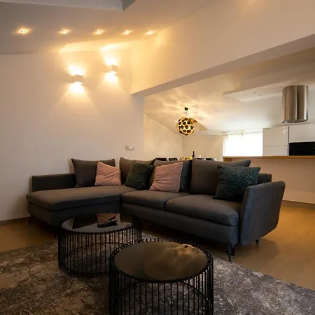 Lumaja Luxury