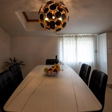 Lumaja Luxury Apartment Biograd Na Moru