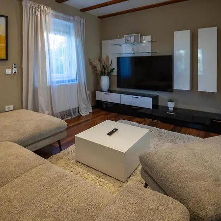 Lumaja Luxury Apartment Biograd Na Moru