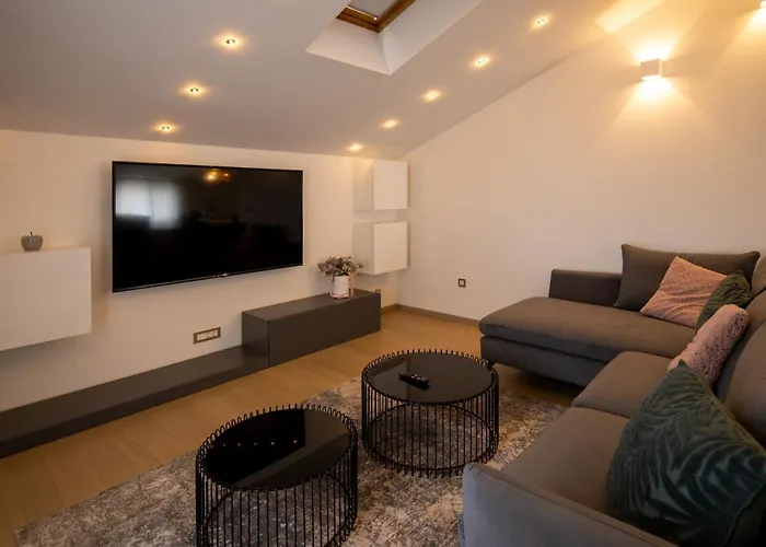 Lumaja Luxury * بيوغْغاد نا موغو